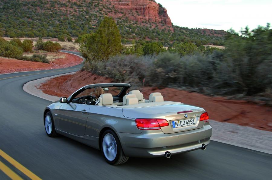  BMW 3-Series Convertible 2007 года  (фото 140 из 239)